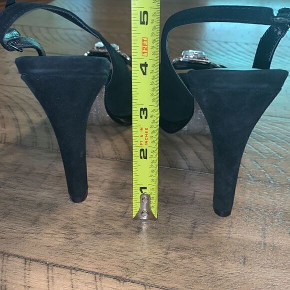 Beverly Feldman black heels  size 6 - Picture 7 of 10